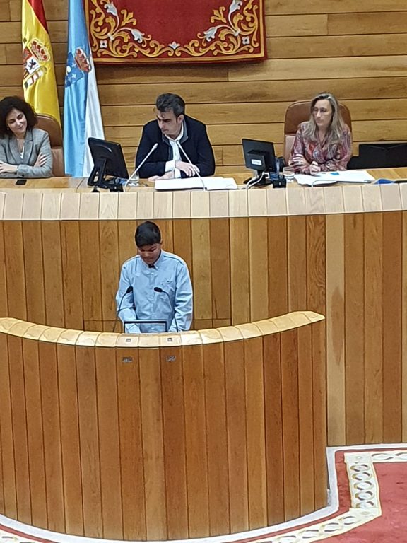 Imaxe do pleno infantil no Parlamento Galego en 2019