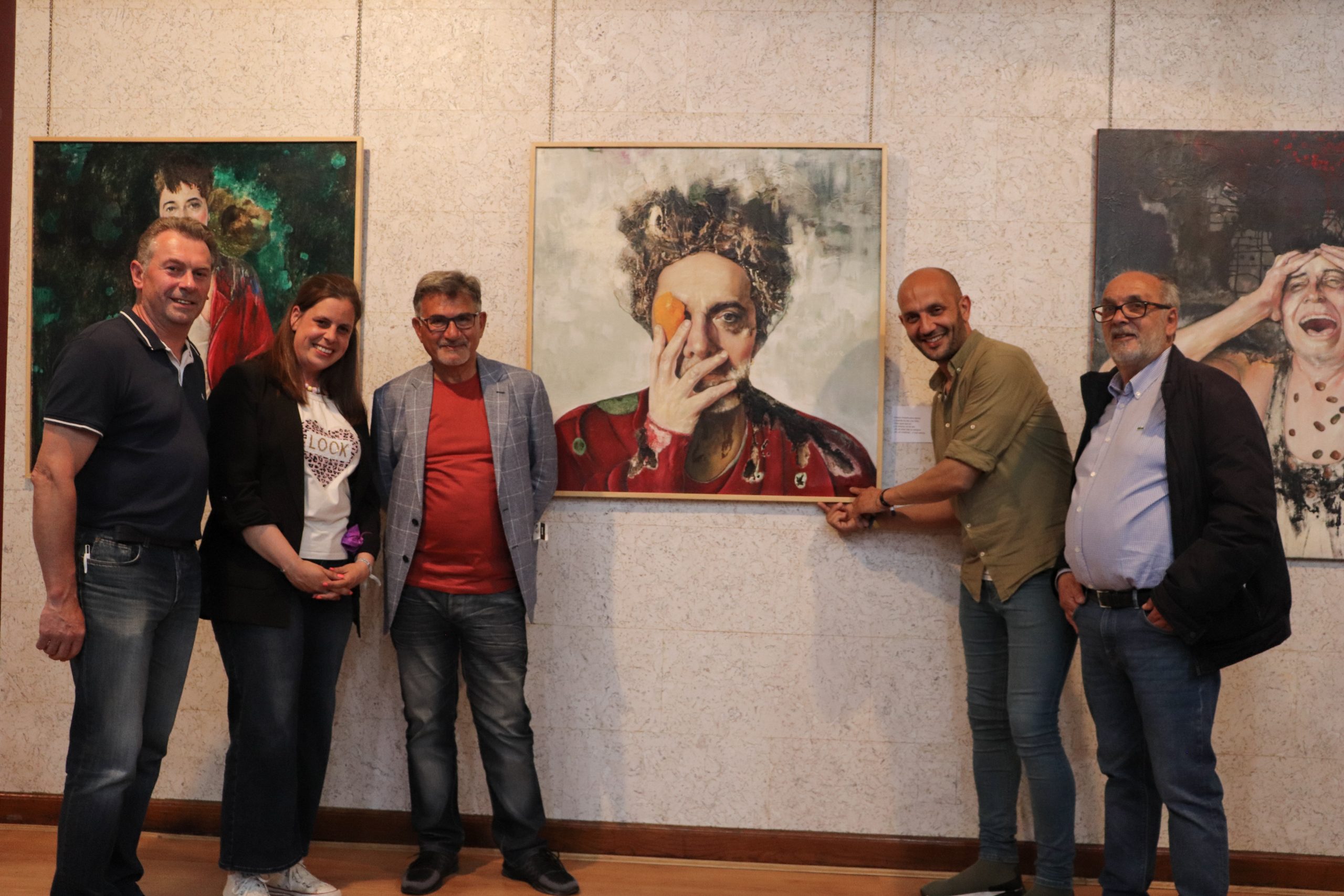 Nito Pereiro-Oliveira inaugura a súa exposición "Verdades e quimeras"
