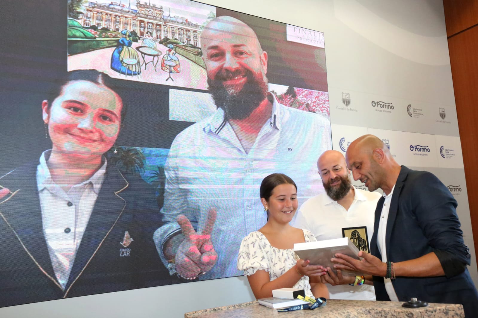 O Porriño recoñece a unha familia exemplo de talento e tradición