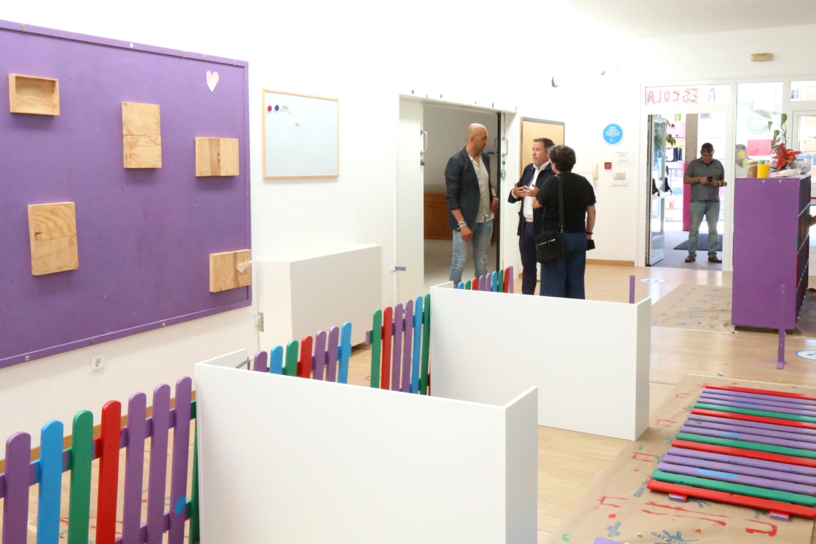 O Concello do Porriño inviste 80.000 euros na mellora das dúas escolas infantís e do centro de día