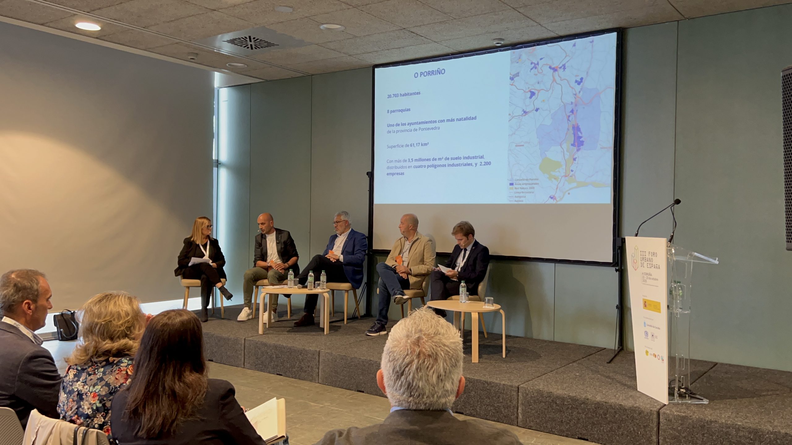 O alcalde Alejandro Lorenzo presenta a Axenda Urbana e Rural do Porriño no III Foro Urbano de España