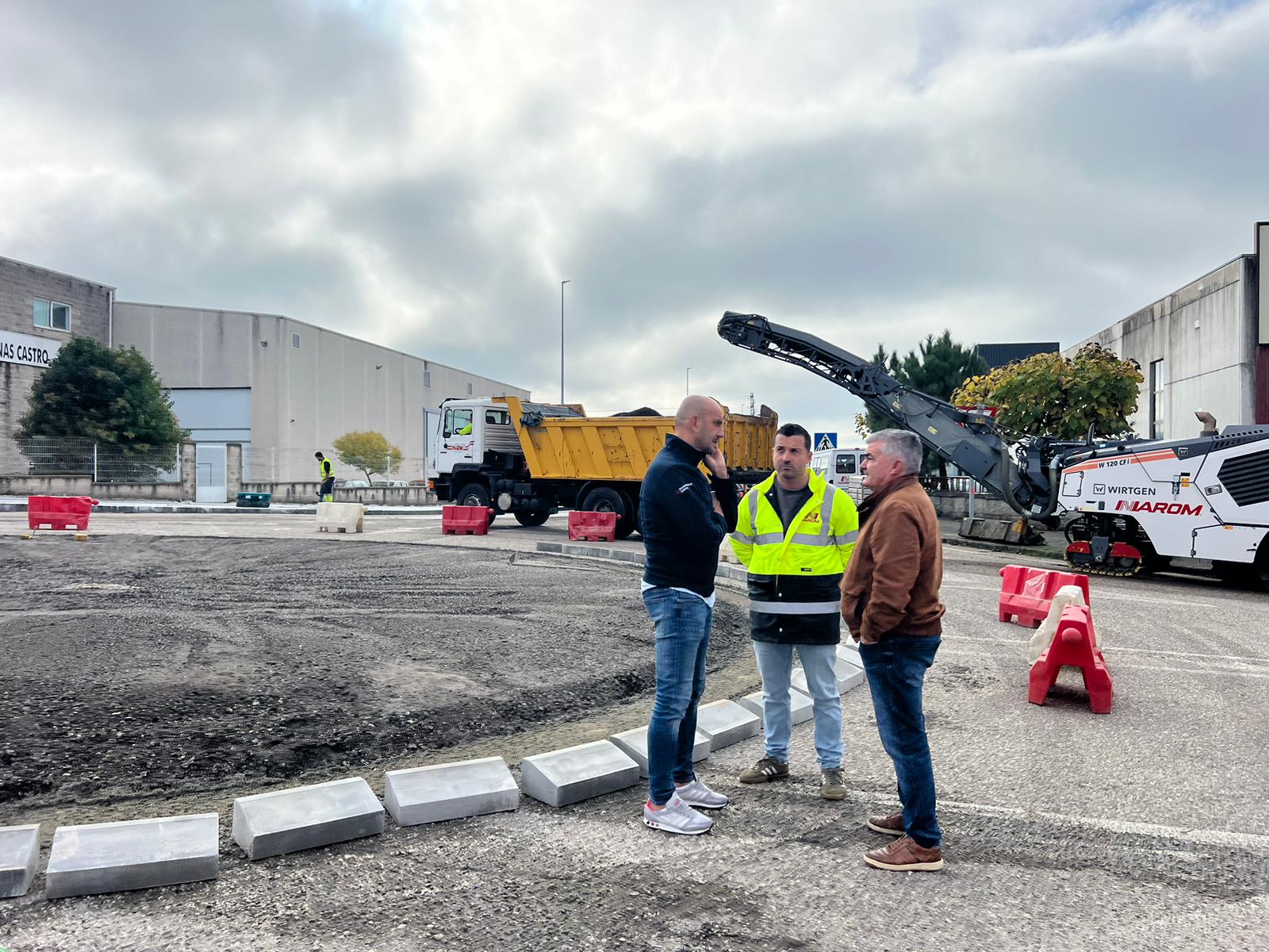 <a class="amazingslider-posttitle-link" href="https://oporrino.org/o-concello-mellora-a-seguridade-viaria-no-poligono-da-granxa-coa-construcion-de-tres-novas-glorietas/" target="_self">O Concello mellora a seguridade viaria no polígono da Granxa coa construción de tres novas glorietas</a> O Concello mellora a seguridade viaria no polígono da Granxa coa construción de tres novas glorietas