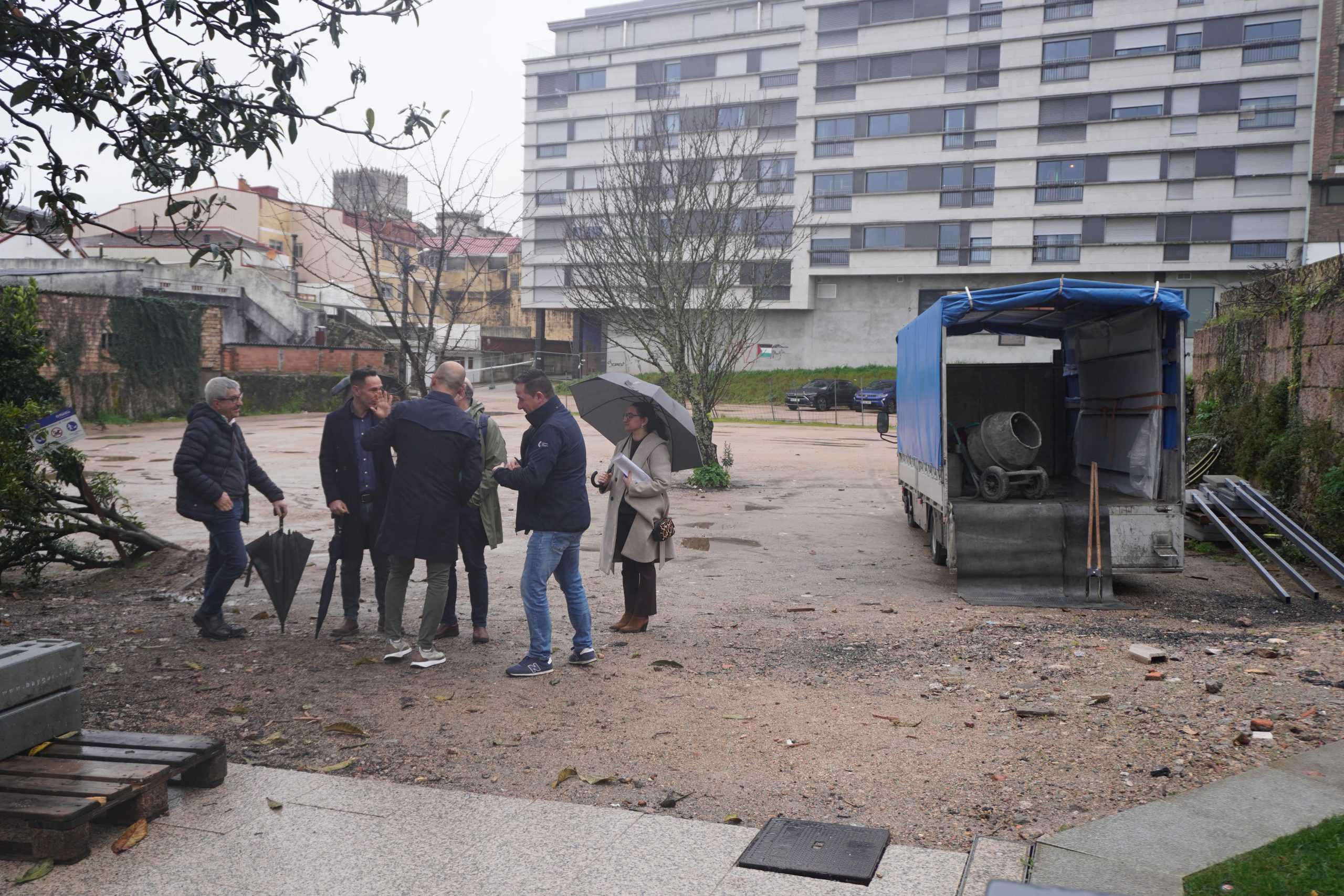 <a class="amazingslider-posttitle-link" href="https://oporrino.org/arrancan-as-obras-que-uniran-catro-ruas-estratexicas-e-crearan-un-novo-parque-no-centro-do-porrino/" target="_self">Arrancan as obras que unirán catro rúas estratéxicas e crearán un novo parque no centro do Porriño</a> Arrancan as obras que unirán catro rúas estratéxicas e crearán un novo parque no centro do Porriño