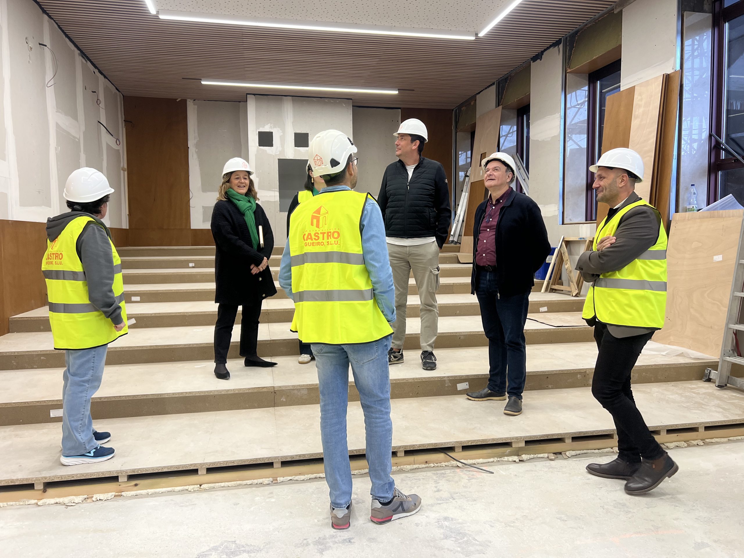 O avance das obras do cine do Porriño permitirá que sexa unha realidade en maio